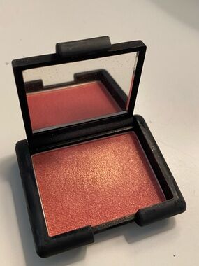 NARS Blush- Orgasm